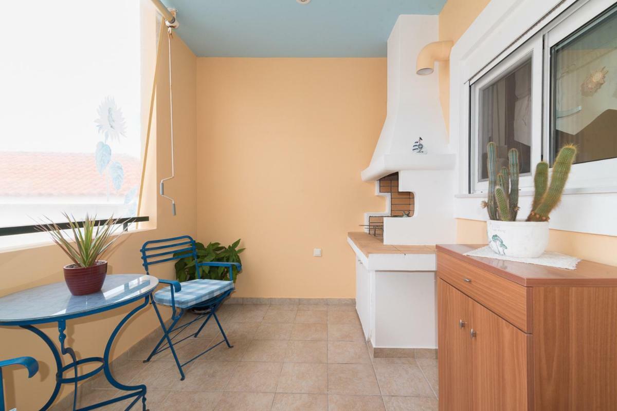 MarkópoulonPenthouse 5 Min From Airport And Seaアパートメント エクステリア 写真