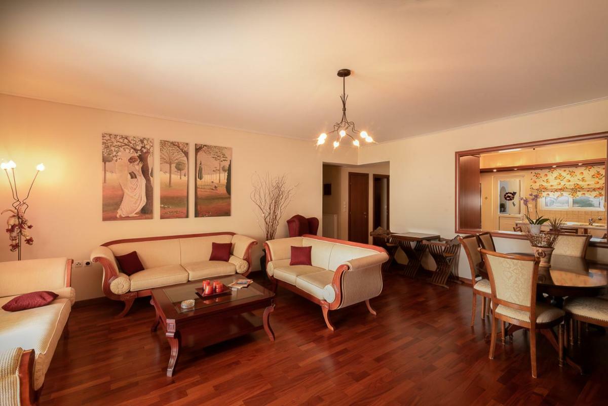 MarkópoulonPenthouse 5 Min From Airport And Seaアパートメント エクステリア 写真