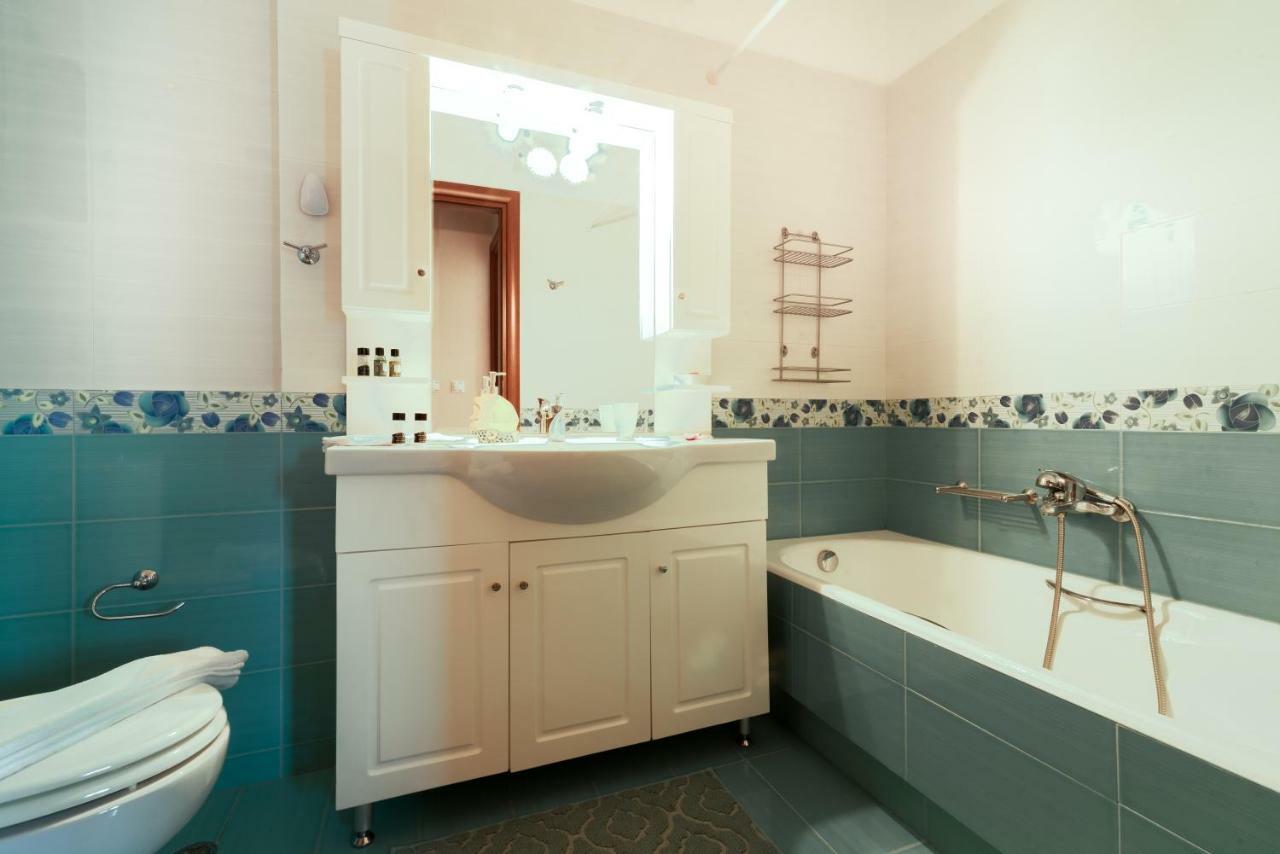 MarkópoulonPenthouse 5 Min From Airport And Seaアパートメント エクステリア 写真